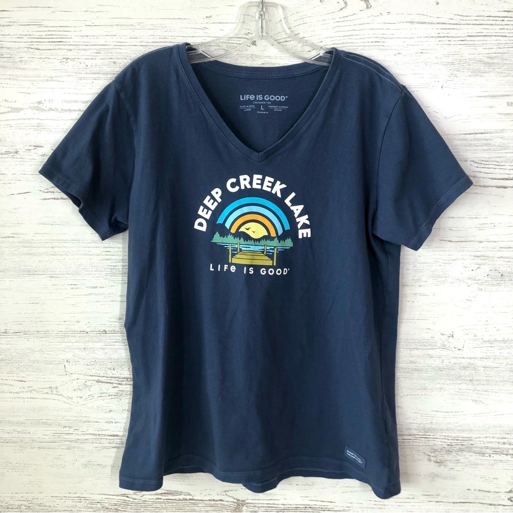 LIFE IS GOOD Deep Creek Lake V Neck Navy Crusher Graphic Tee 100% Cotton L